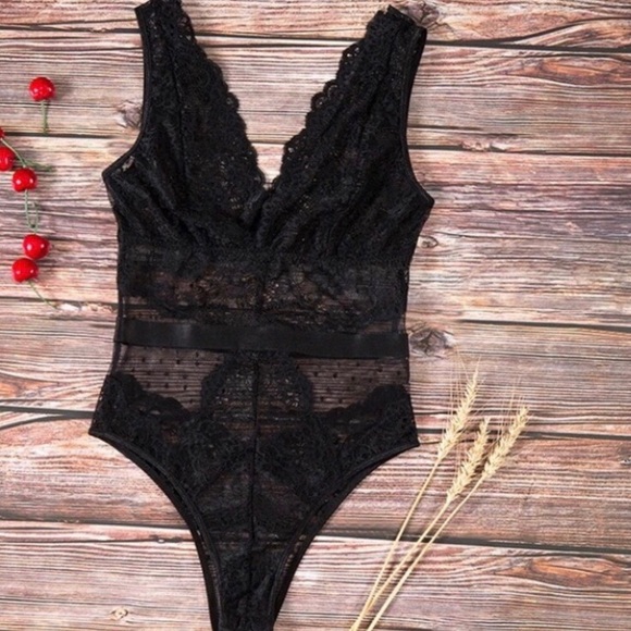 Beautiful Sheer Lace Polka Dot Bodysuit - Picture 8 of 9